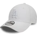 weisse-verstellbare-curved-cap-mit-weissem-logo-9forty-league-essential-der-los-angeles-dodgers-mlb-von-new-era