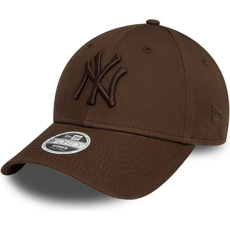 dunkelbraune-verstellbare-curved-cap-mit-dunkelbraunem-logo-fur-damen-9forty-league-essential-der-new-york-yankees-mlb-von-new-e