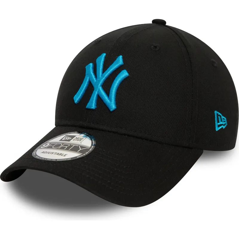 schwarze-verstellbare-kappe-mit-gebogenem-schirm-und-blauem-logo-9forty-league-essential-der-new-york-yankees-mlb-von-new-era schwarze-verstellbare-kappe-mit-gebogenem-schirm-und-blauem-logo-9forty-league-essential-der-new-york-yankees-mlb-von-new-era