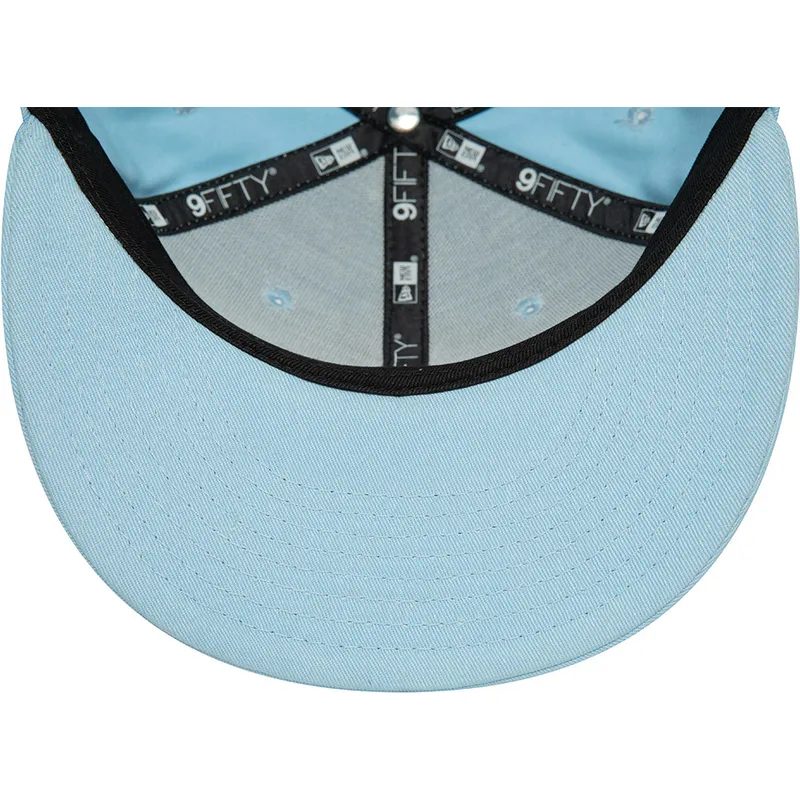 mutzen-flach-blau-snapback-claro-negro-9fifty-league-essential-der-new-york-yankees-mlb-von-new-era