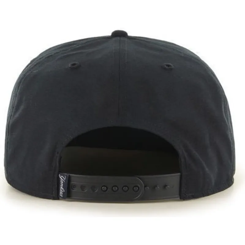 mutzen-flach-schwarz-snapback-der-new-york-yankees-mlb-von-47-brand