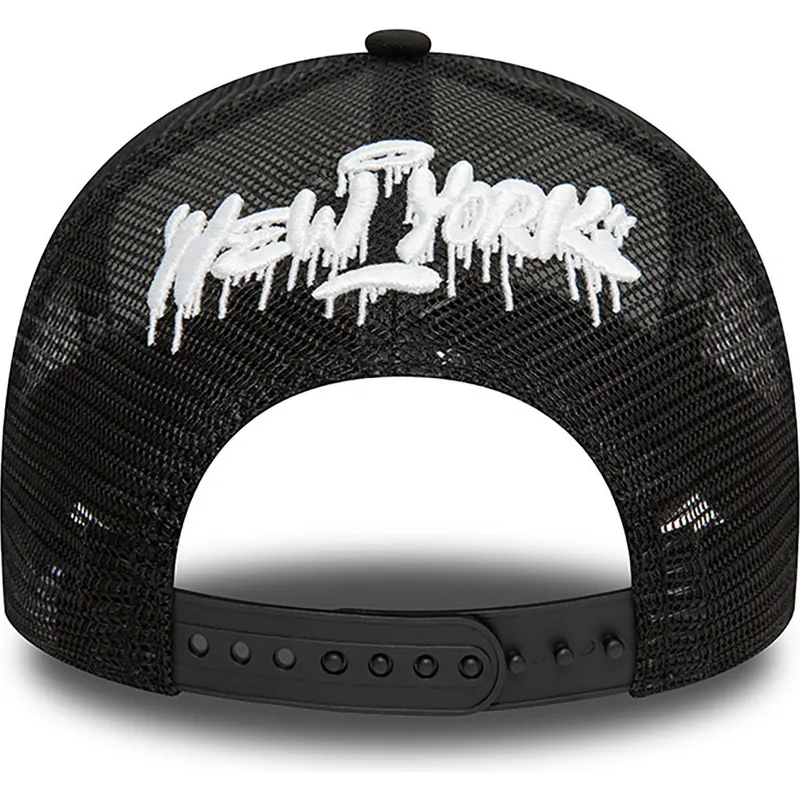 mutzen-gebogen-schwarz-snapback-a-frame-graphic-der-hot-dog-new-york-von-new-era