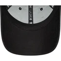schwarze-9forty-snapback-cap-mit-gebogenem-schirm-von-haas-f1-team-formula-1-von-new-era