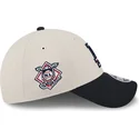 beige-und-marineblaue-gebogene-snapback-kappe-9forty-stretch-snap-4th-of-july-der-los-angeles-dodgers-mlb-von-new-era