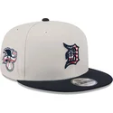 beige-und-marineblaue-flache-snapback-kappe-9fifty-4th-of-july-der-detroit-tigers-mlb-von-new-era