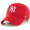 rote-gebogene-kappe-von-new-york-yankees-mlb-clean-up-von-47-brand
