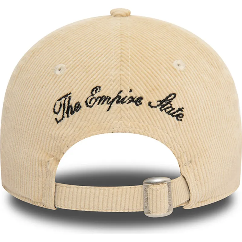 mutzen-gebogen-beige-verstellbares-band-the-empire-state-9twenty-cord-der-new-york-ciudades-y-playas-von-new-era