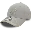 new-era-curved-brim-grey-logo-9forty-flame-new-york-yankees-mlb-grey-adjustable-cap