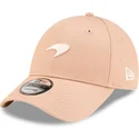 mutzen-gebogen-beige-verstellbares-band-9forty-seasonal-der-mclaren-racing-formula-1-von-new-era