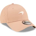mutzen-gebogen-beige-verstellbares-band-9forty-seasonal-der-mclaren-racing-formula-1-von-new-era