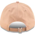 mutzen-gebogen-beige-verstellbares-band-9forty-seasonal-der-mclaren-racing-formula-1-von-new-era