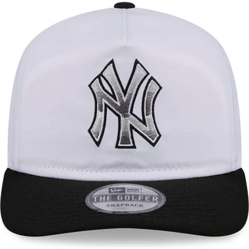 gebogene-weisse-und-schwarze-snapback-kappe-golfer-chrome-logo-von-new-york-yankees-mlb-von-new-era