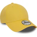 gelbe-gebogene-verstellbare-9forty-essential-kappe-von-new-era