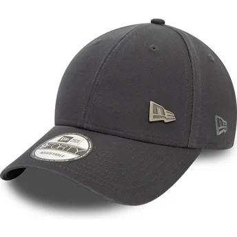 9FORTY verstellbare graue Kappe mit gebogenem Schirm und Pin von New Era