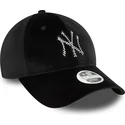 new-era-curved-brim-women-9forty-velour-diamante-new-york-yankees-mlb-black-adjustable-cap