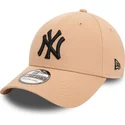 beige-gebogener-39thirty-league-essential-cap-mit-schwarzem-logo-der-new-york-yankees-mlb-von-new-era