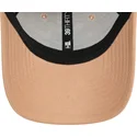 beige-gebogener-39thirty-league-essential-cap-mit-schwarzem-logo-der-new-york-yankees-mlb-von-new-era