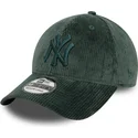 grune-gebogene-kappe-mit-grunem-logo-39thirty-cord-der-new-york-yankees-mlb-von-new-era