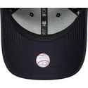 marineblaue-verstellbare-curved-cap-mit-blauem-logo-9forty-league-essential-der-new-york-yankees-mlb-von-new-era