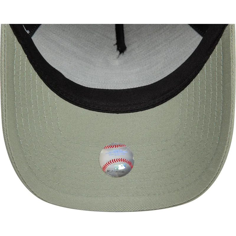 hellgrune-9forty-a-frame-league-essential-trucker-cap-der-los-angeles-dodgers-mlb-von-new-era