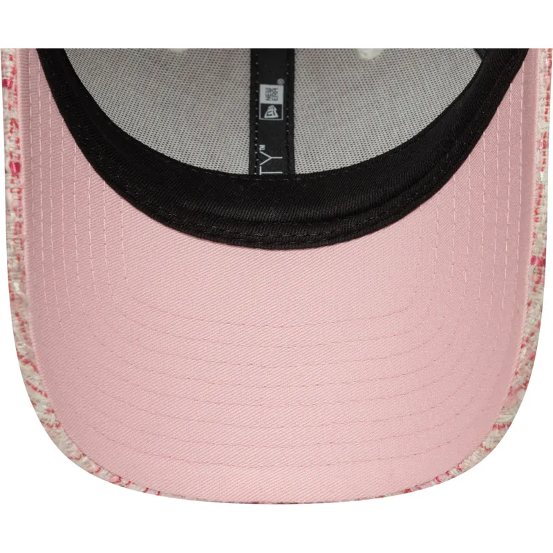 gebogene-rosa-verstellbare-damenkappe-mit-rosa-logo-9forty-tweed-von-new-york-yankees-mlb-von-new-era
