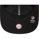 schwarze-gebogene-snapback-kappe-mit-schwarzem-logo-9seventy-stretch-snap-der-new-york-yankees-mlb-von-new-era