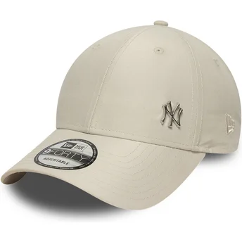 Beige verstellbare Curved Cap 9FORTY Flawless der New York Yankees MLB von New Era