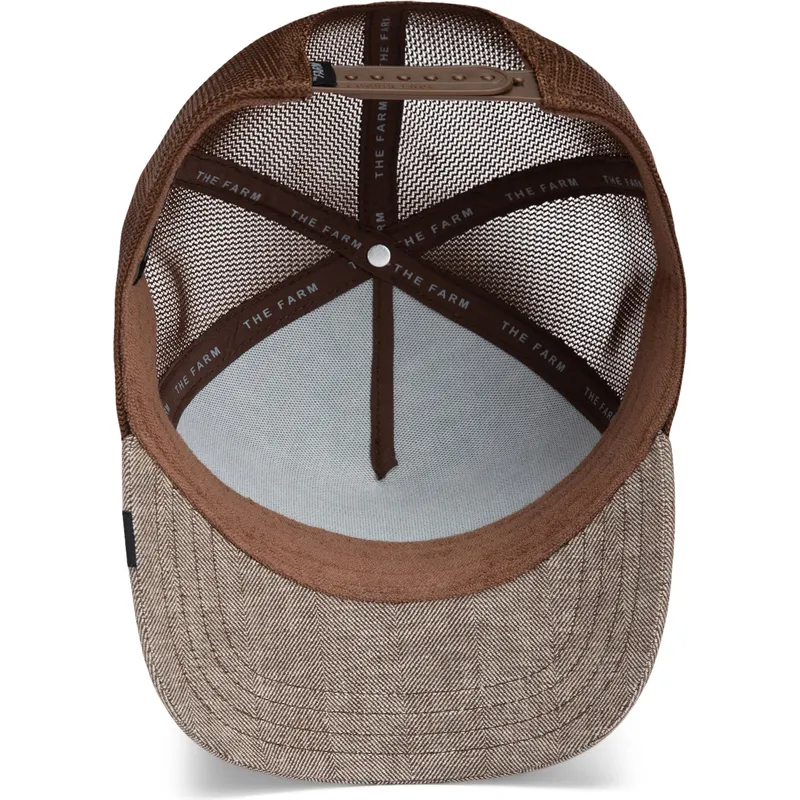 trucker-cap-braun-hund-chihuahua-amigo-suited-friend-business-professional-the-farm-von-goorin-bros