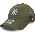 grune-9twenty-colour-pack-trucker-kappe-der-new-york-yankees-mlb-von-new-era
