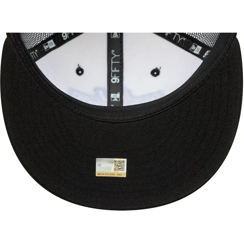 flache-trucker-kappe-beige-und-schwarz-9fifty-classics-logo-von-nascar-von-new-era