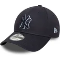 verstellbare-marineblaue-9forty-team-outline-kappe-mit-gebogenem-schirm-und-marineblauem-logo-der-new-york-yankees-mlb-von-new-e