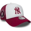 weisse-und-rote-trucker-kappe-mit-rotem-e-frame-world-series-logo-der-new-york-yankees-mlb-von-new-era
