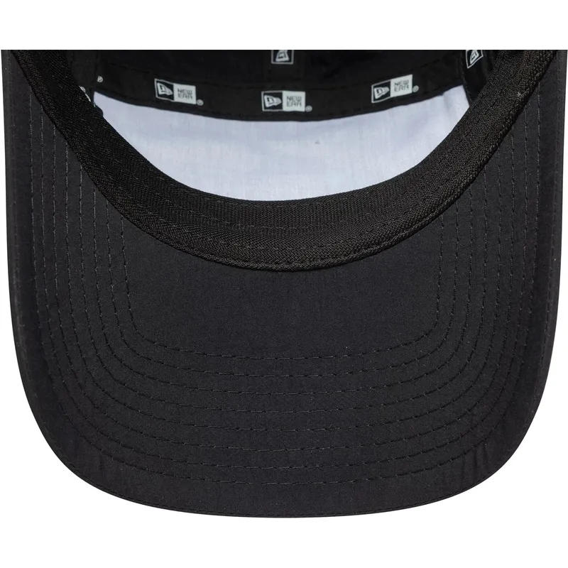schwarze-verstellbare-gebogene-kappe-runner-tech-von-new-era