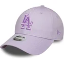 violette-verstellbare-curved-cap-fur-damen-mit-violettem-logo-9forty-league-essential-der-los-angeles-dodgers-mlb-von-new-era