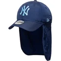 new-era-new-york-yankees-mlb-9forty-sun-shield-kinder-snapback-cap-mit-blauem-logo-und-gebogenem-schirm-in-blau