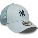 blaue-verstellbare-trucker-kappe-mit-marineblauen-logo-9forty-homefield-der-new-york-yankees-mlb-von-new-era