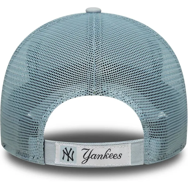 blaue-verstellbare-trucker-kappe-mit-marineblauen-logo-9forty-homefield-der-new-york-yankees-mlb-von-new-era