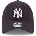 marineblaue-verstellbare-gebogene-kappe-9twenty-core-classic-der-new-york-yankees-mlb-von-new-era