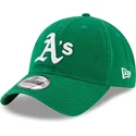 grune-verstellbare-gebogene-kappe-9twenty-core-classic-der-oakland-athletics-mlb-von-new-era