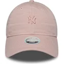 verstellbare-rosa-damenkappe-mit-gebogenem-schirm-und-rosa-logo-9twenty-mini-washed-der-new-york-yankees-mlb-von-new-era