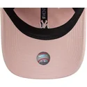 verstellbare-rosa-damenkappe-mit-gebogenem-schirm-und-rosa-logo-9twenty-mini-washed-der-new-york-yankees-mlb-von-new-era
