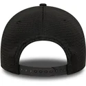 schwarze-snapback-cap-mit-gebogenem-schirm-und-schwarzem-logo-9forty-flawless-mesh-der-new-york-yankees-mlb-von-new-era