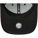 schwarze-snapback-cap-mit-gebogenem-schirm-und-schwarzem-logo-9forty-flawless-mesh-der-new-york-yankees-mlb-von-new-era