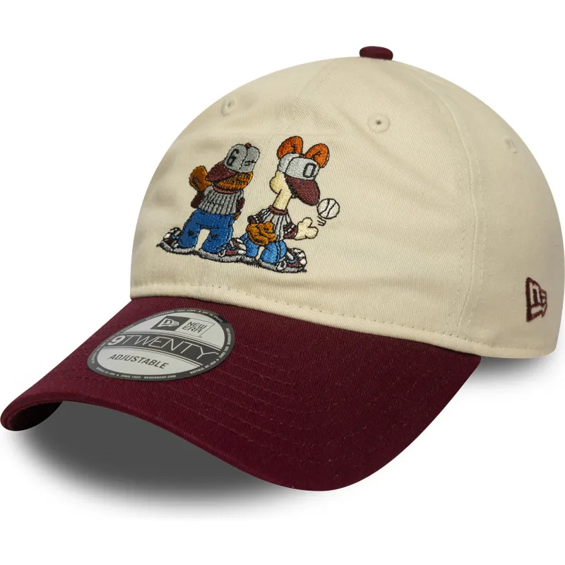 beige-und-weinrote-verstellbare-curved-cap-9twenty-garfield-und-odie-von-new-era