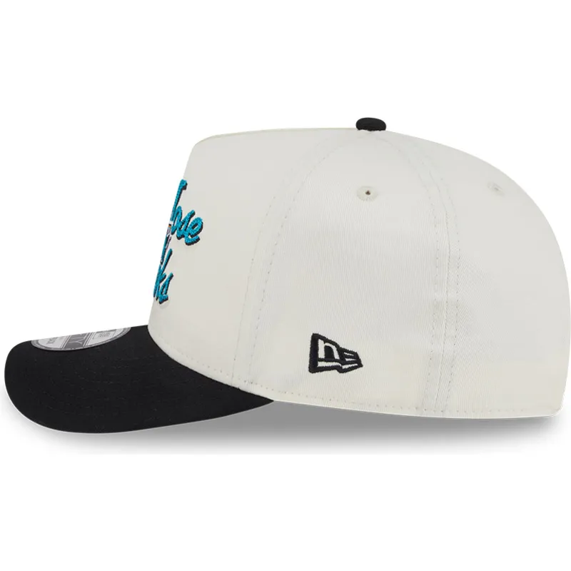 beige-und-schwarze-gebogene-snapback-kappe-9fifty-a-frame-chainstitch-der-san-jose-sharks-nhl-von-new-era