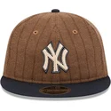 braune-und-marineblaue-verstellbare-flache-kappe-9fifty-retro-crown-wool-pinstripe-der-new-york-yankees-mlb-von-new-era