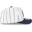 weisse-und-marineblaue-gebogene-snapback-kappe-9fifty-a-frame-satin-pinstripe-der-new-york-yankees-mlb-von-new-era