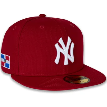 Flache rote angepasste 59FIFTY Side Dominican Republic Kappe der New York Yankees MLB von New Era