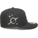 graue-gebogene-verstellbare-59fifty-planet-icon-kappe-der-new-york-yankees-mlb-von-new-era