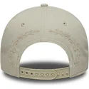 beige-gebogener-snapback-cap-mit-logo-beige-9forty-e-frame-tonal-icon-von-los-angeles-dodgers-mlb-von-new-era